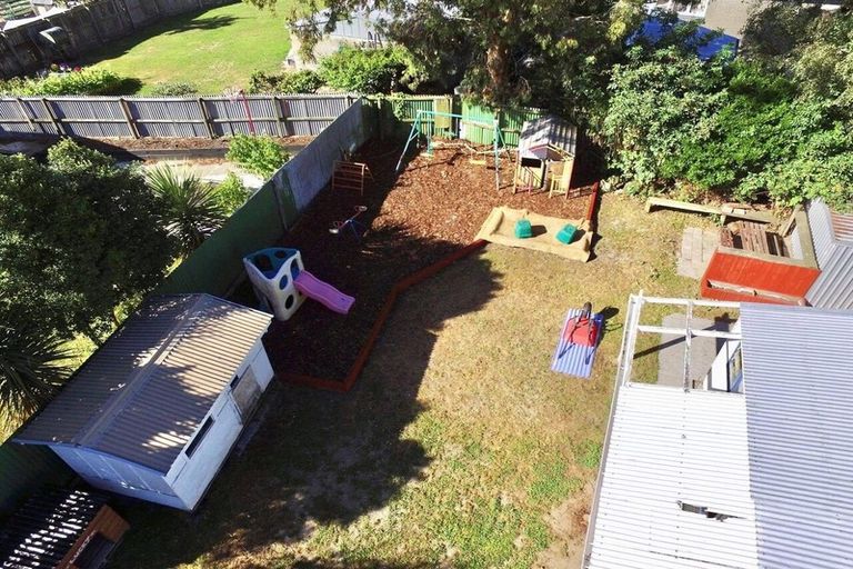 Photo of property in 18 Salmond Street, Hoon Hay, Christchurch, 8025