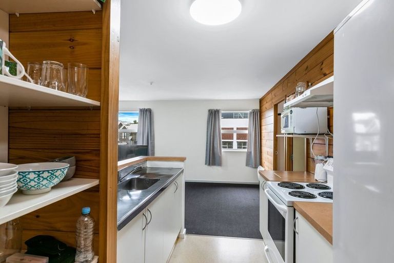 Photo of property in Drummond Street Flats, 28/19u Drummond Street, Mount Cook, Wellington, 6021