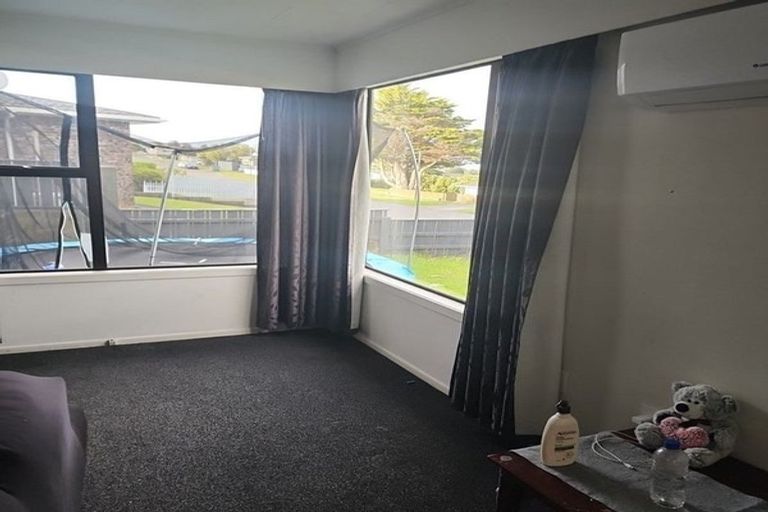 Photo of property in 36 Waipounamu Drive, Kelson, Lower Hutt, 5010