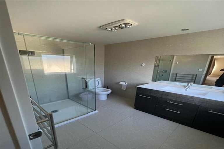 Photo of property in 401a Rosedale Road, Albany, Auckland, 0632