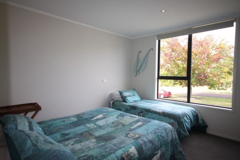 Photo of property in 42 Vista Paku, Pauanui, Hikuai, 3579