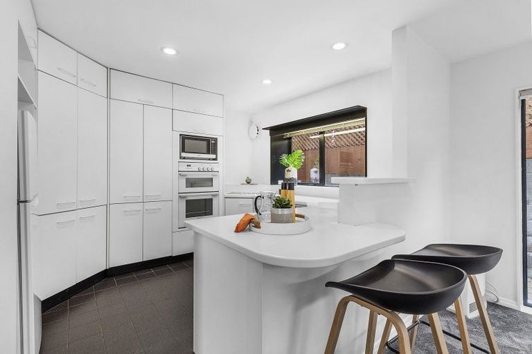 Photo of property in 18a Treasure Grove, Hataitai, Wellington, 6021