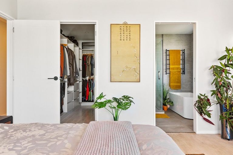 Photo of property in 42 Tai Crescent, Hobsonville, Auckland, 0616