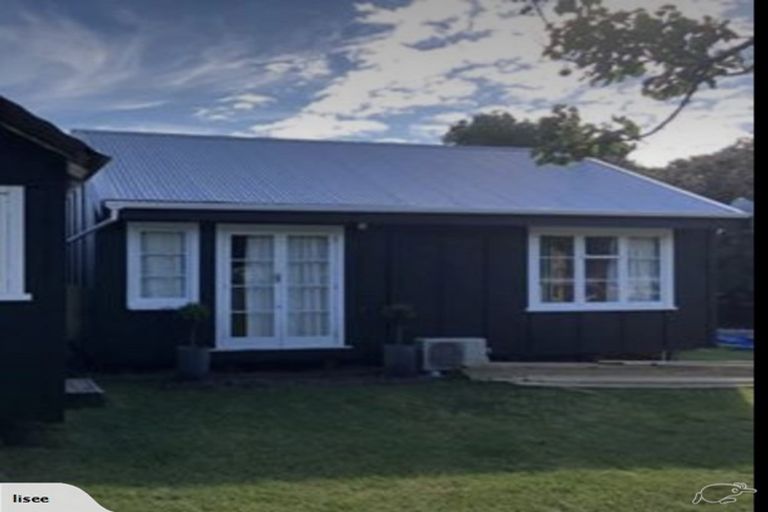 Photo of property in 22 Moana Road, Okitu, Gisborne, 4010