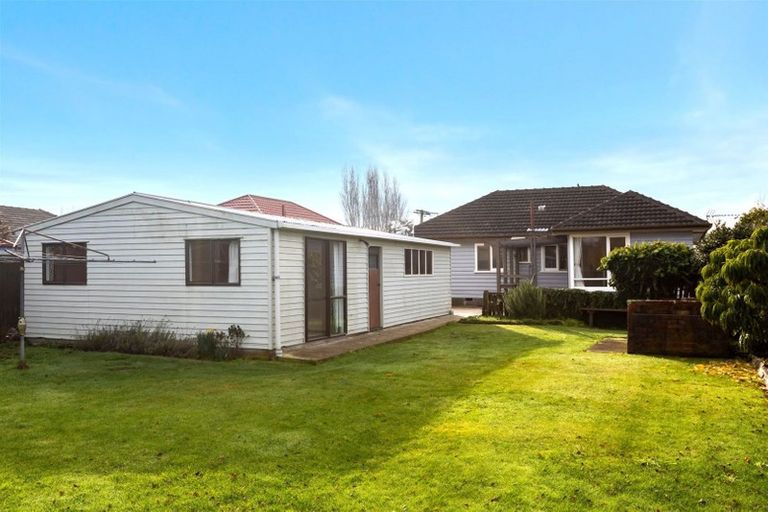 Photo of property in 27 Kenwyn Avenue, St Albans, Christchurch, 8052