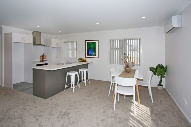 Photo of property in 14a Racecourse Road, Waiuku, 2123