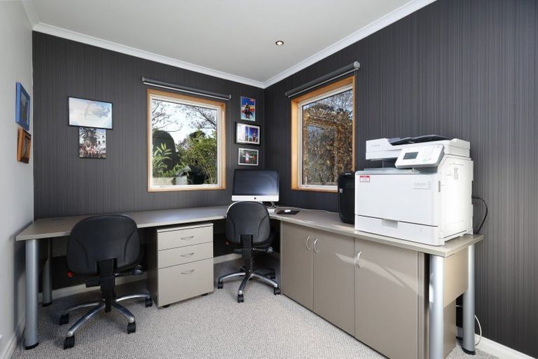 Photo of property in 2 Highfield Grove, Richmond, 7020