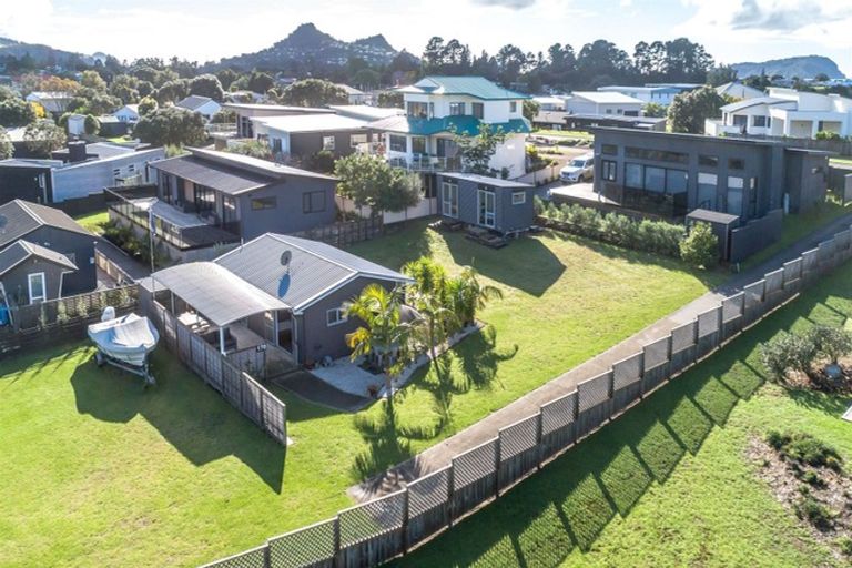 Photo of property in 170 Vista Paku, Pauanui, Hikuai, 3579