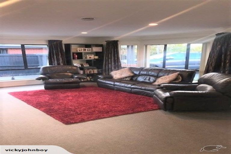 Photo of property in 34 Limes Avenue, Parklands, Christchurch, 8083