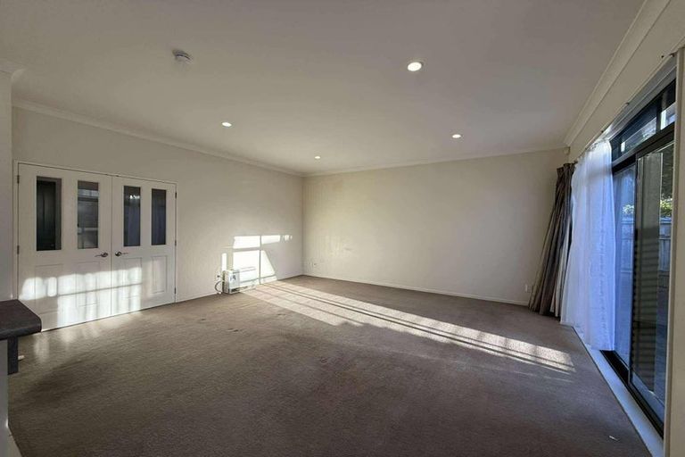 Photo of property in 69a Amesbury Drive, Churton Park, Wellington, 6037