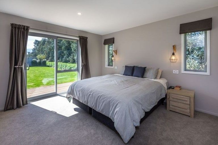 Photo of property in 18 New Creek Mews, Rolleston, 7614