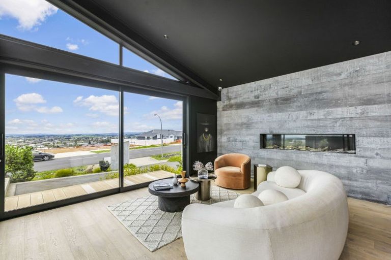 Photo of property in 296 Kitchener Road, Pukekohe, 2120