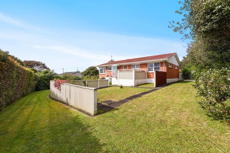 Photo of property in 5 Willow Way, Sunnyhills, Auckland, 2010