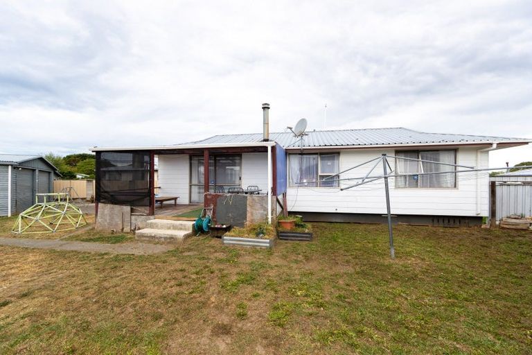 Photo of property in 56 Diaz Drive, Flaxmere, Hastings, 4120