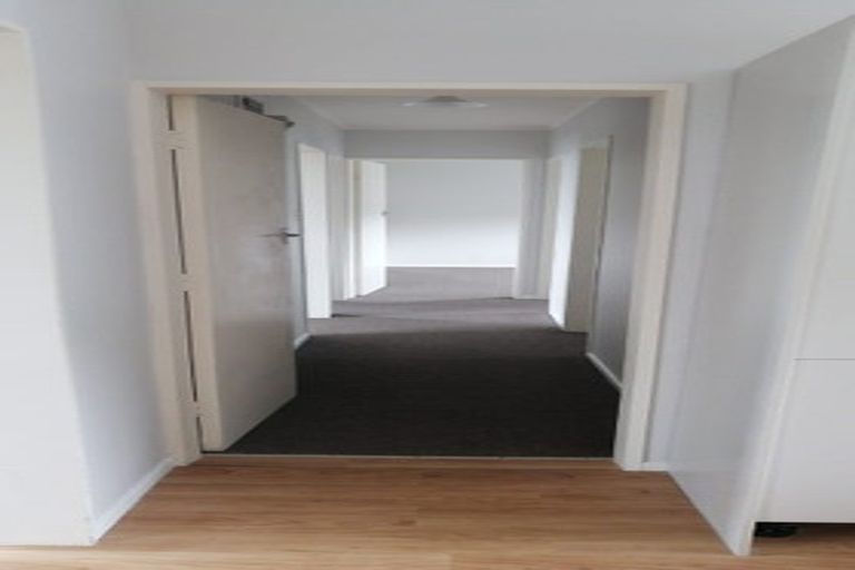 Photo of property in 16 Ceres Crescent, Johnsonville, Wellington, 6037