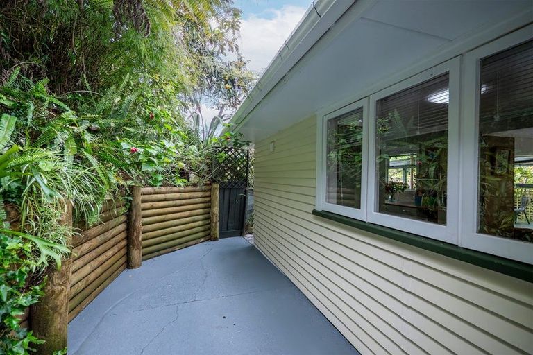 Photo of property in 55 Kings Road, Paihia, 0200