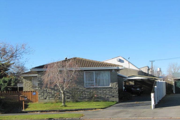 Photo of property in 16 Shenley Drive, Belfast, Christchurch, 8051