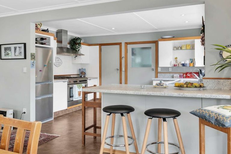 Photo of property in 16 Spurdle Street, Springvale, Whanganui, 4501