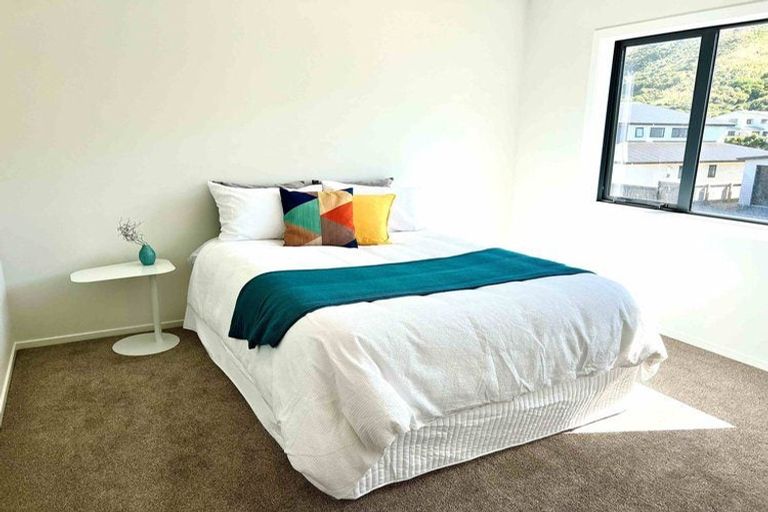 Photo of property in 48 Rochdale Drive, Churton Park, Wellington, 6037