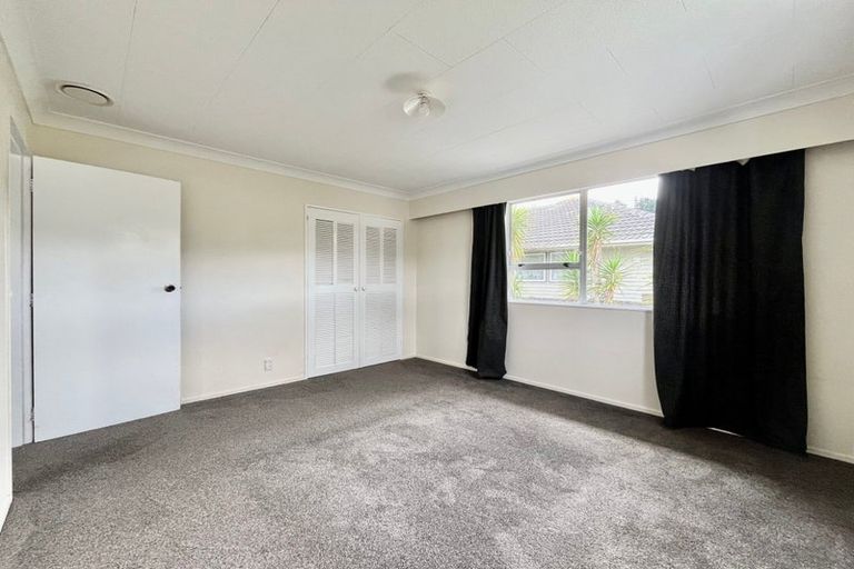 Photo of property in 11 Kendal Grove, Wainuiomata, Lower Hutt, 5014