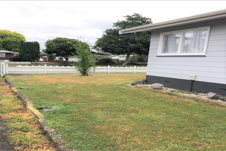 Photo of property in 12 Grange Avenue, Nawton, Hamilton, 3200