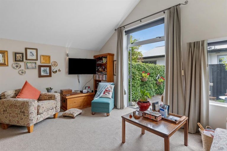 Photo of property in 3/16 Lindsay Street, St Albans, Christchurch, 8014