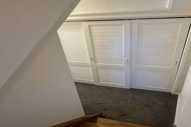 Photo of property in 14 Trelissick Crescent, Ngaio, Wellington, 6035