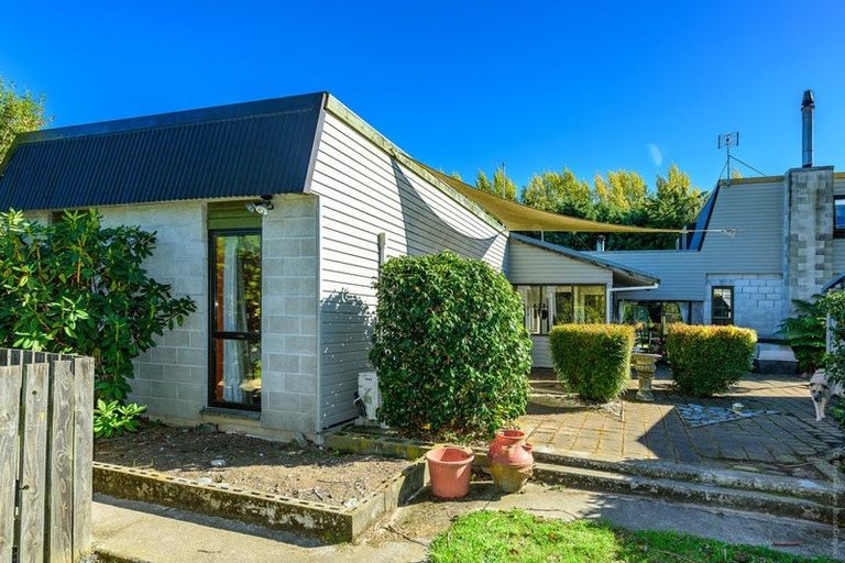 Photo of property in 864 Sandy Knolls Road, West Melton, Christchurch, 7675