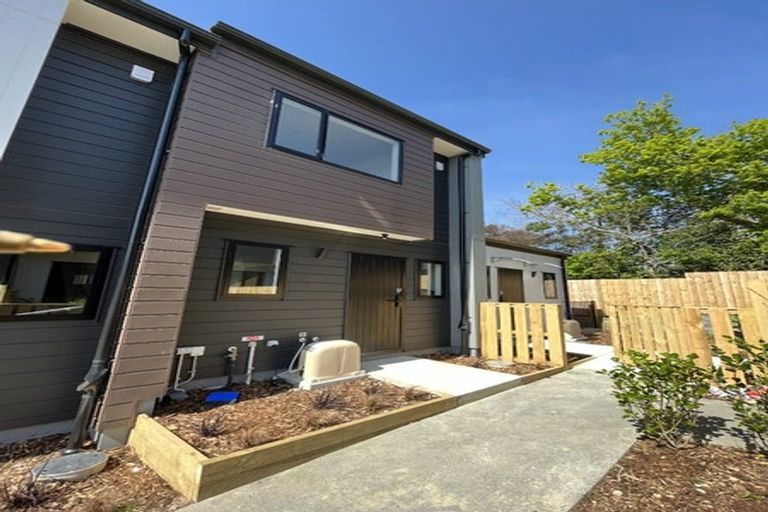 Photo of property in 17/241 Don Buck Road, Massey, Auckland, 0614