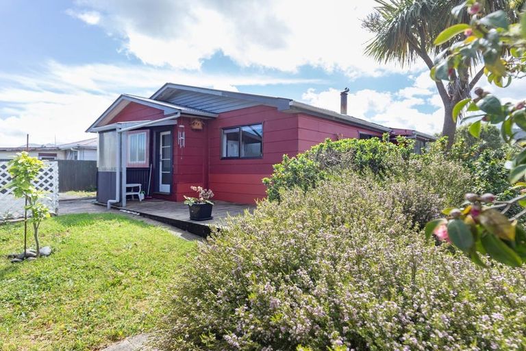 Photo of property in 751 Seven Mile Road, Runanga, 7803