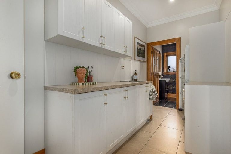 Photo of property in 119 Bartholomew Road, Levin, 5510