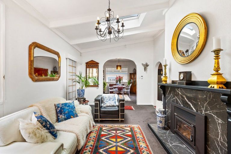 Photo of property in 21 Hornsey Road, Bluff Hill, Napier, 4110