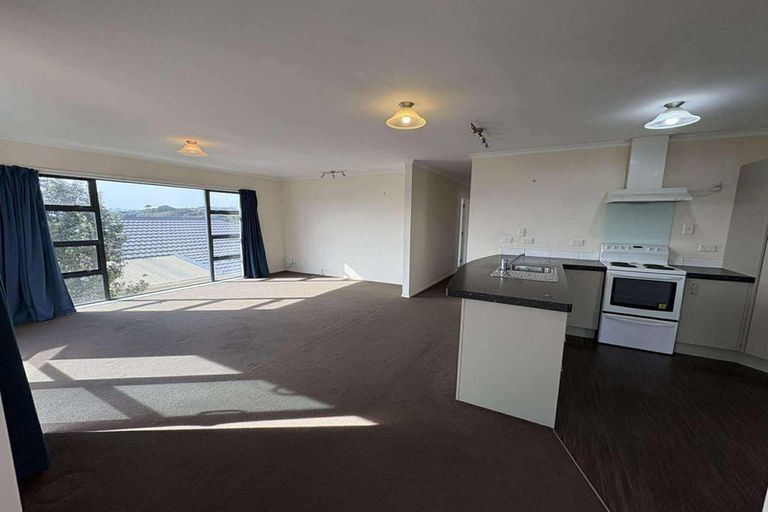 Photo of property in 4 Kekerenga Street, Strathmore Park, Wellington, 6022