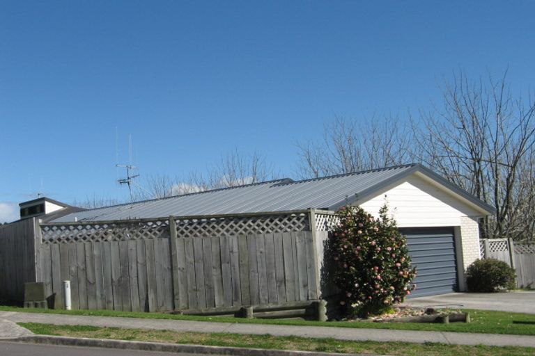 Photo of property in 102 Meander Drive, Welcome Bay, Tauranga, 3112