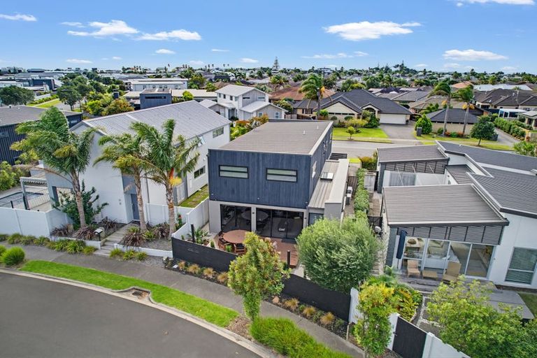 Photo of property in 572 Grenada Street, Papamoa Beach, Papamoa, 3118