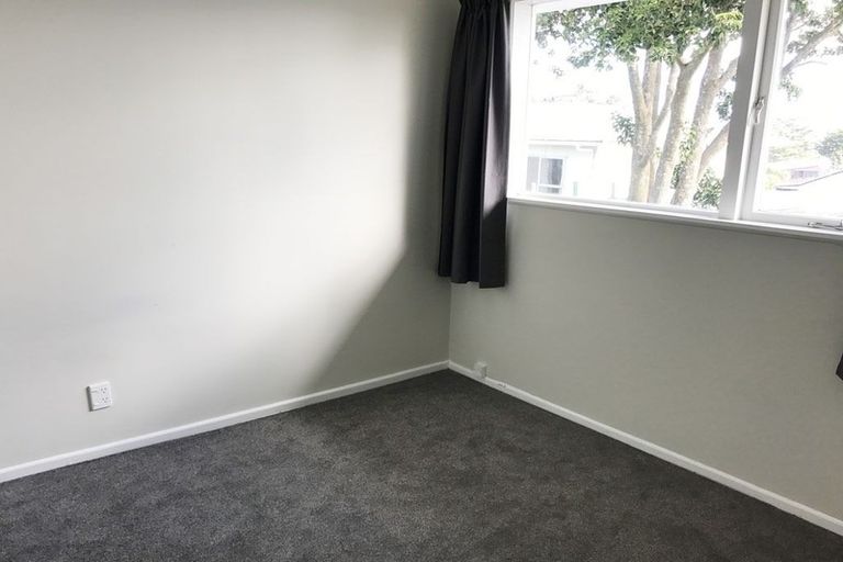 Photo of property in 14 Mona Vale, West Harbour, Auckland, 0618