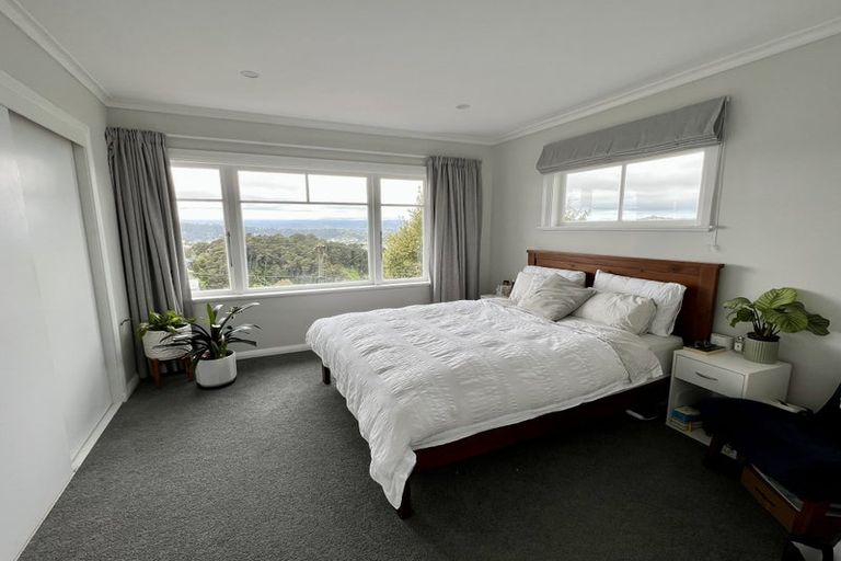 Photo of property in 12 Mertoun Terrace, Highbury, Wellington, 6012