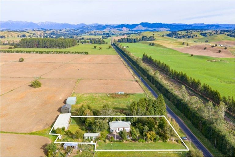 Photo of property in 97 Matheson Road, Tikokino, 4274
