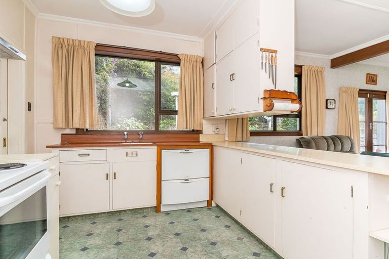Photo of property in 28 Frasers Road, Glenross, Dunedin, 9011