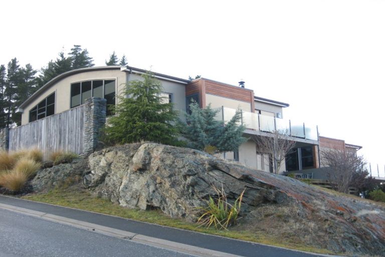 Photo of property in 2a London Lane, Queenstown, 9300