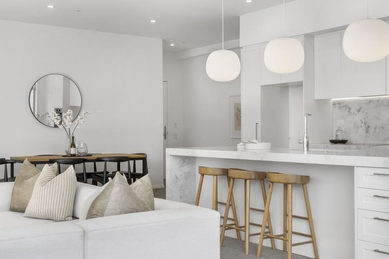 Photo of property in 133 Hibiscus Drive, Orewa, 0931