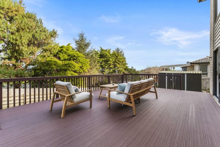 Photo of property in 31 Aldon Lane, The Gardens, Auckland, 2105