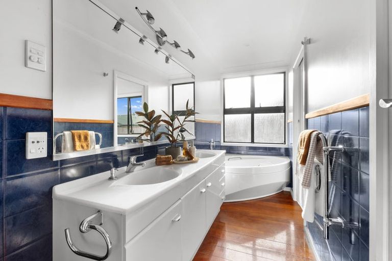 Photo of property in 49 Haydon Street, Roslyn, Palmerston North, 4414