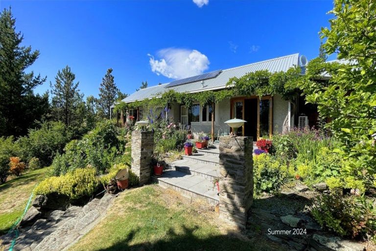 Photo of property in 110 Letts Gully Road, Letts Gully, Alexandra, 9393