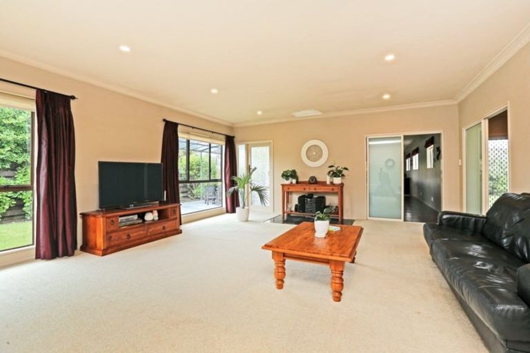 Photo of property in 9 Brown Street, Taradale, Napier, 4112