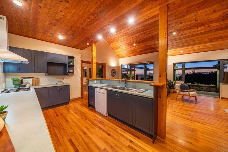 Photo of property in 55 Octavius Road, Peka Peka, Waikanae, 5391