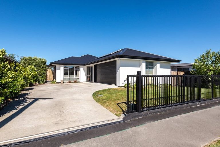 Photo of property in 31 Reginald Street, Burwood, Christchurch, 8083