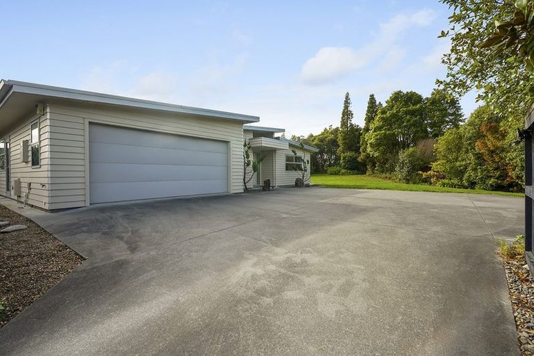 Photo of property in 23 Bentley Rise, Flagstaff, Hamilton, 3210
