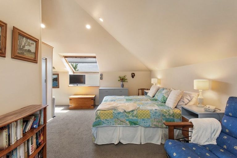 Photo of property in 195b Innes Road, St Albans, Christchurch, 8052