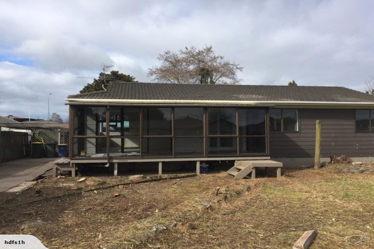Photo of property in 7 Poinsettia Place, Henderson, Auckland, 0610